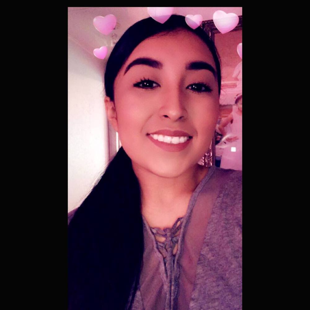 Meet your Posher, Esmeralda